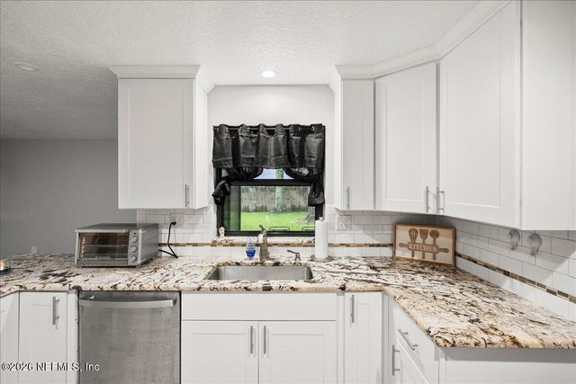1290 BEAR RUN Boulevard, Orange Park, FL 32065