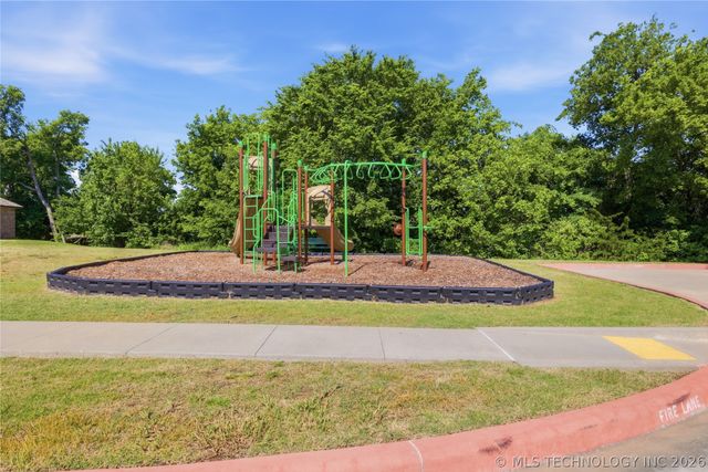 101 S 47th Street, Broken Arrow, OK 74014