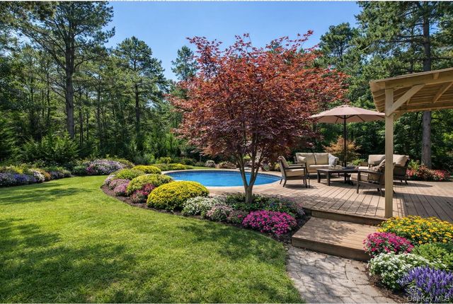 136 Mill Road, Manorville, NY 11949