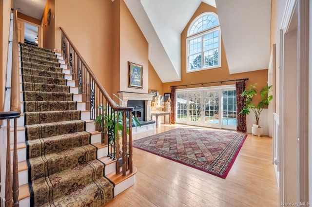136 Mill Road, Manorville, NY 11949