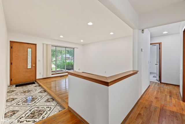 14632 Alger Avenue, Warren, MI 48088