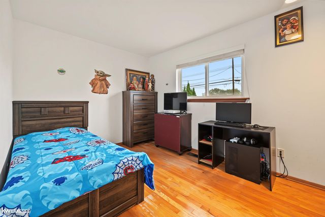 14632 Alger Avenue, Warren, MI 48088