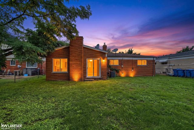 14632 Alger Avenue, Warren, MI 48088
