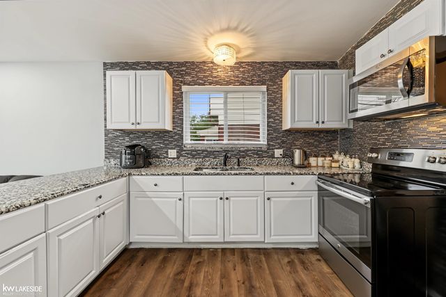 14632 Alger Avenue, Warren, MI 48088
