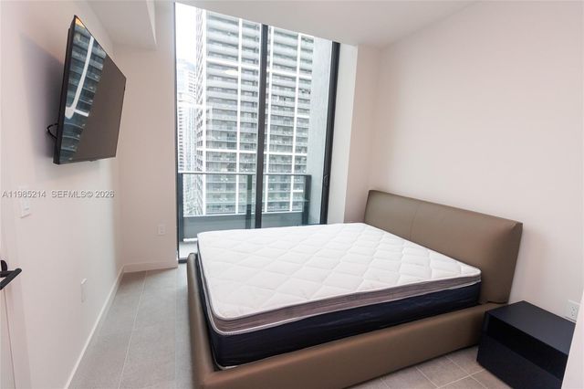 121 NE 5th St 3711, Miami, FL 33132