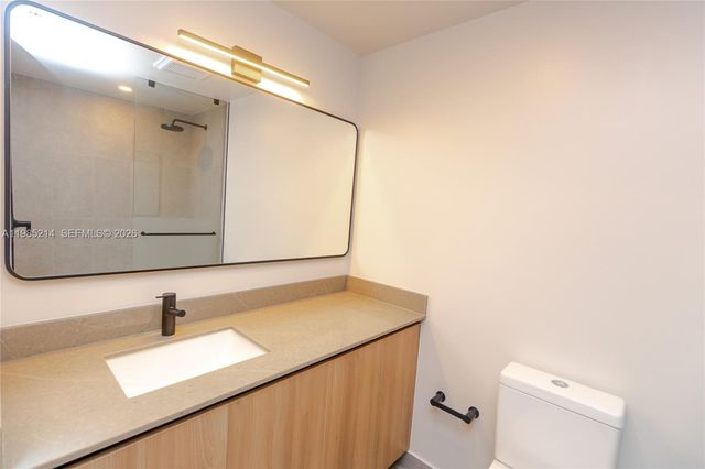 121 NE 5th St 3711, Miami, FL 33132