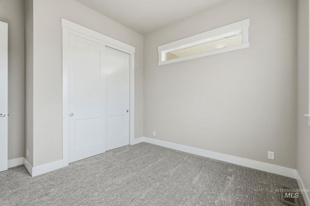 470 S Radiator Rd, Boise, ID 83716