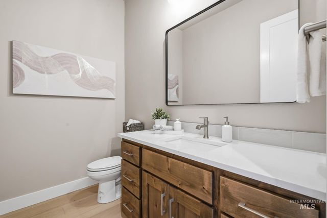 470 S Radiator Rd, Boise, ID 83716