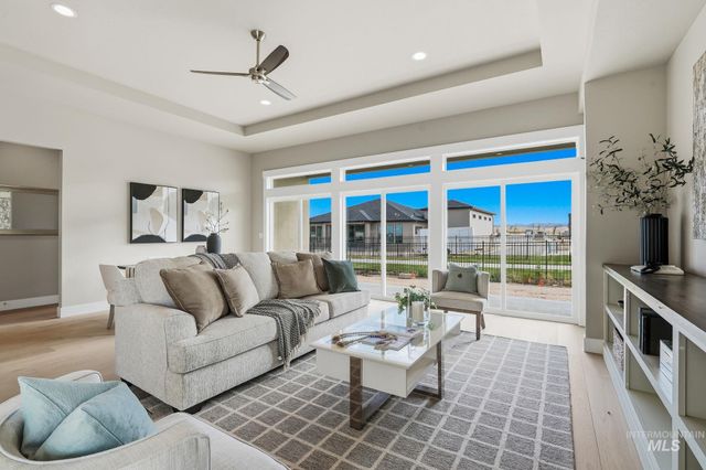 470 S Radiator Rd, Boise, ID 83716