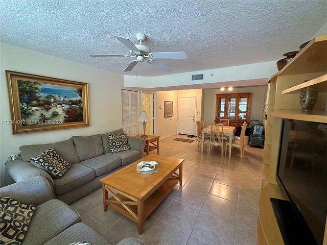 619 E Sheridan Street 105, Dania Beach, FL 33004