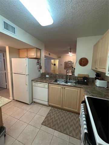 619 E Sheridan Street 105, Dania Beach, FL 33004