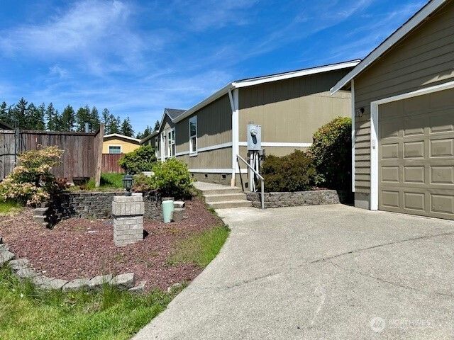 7725 203rd Street Ct E #27, Spanaway, WA 98387