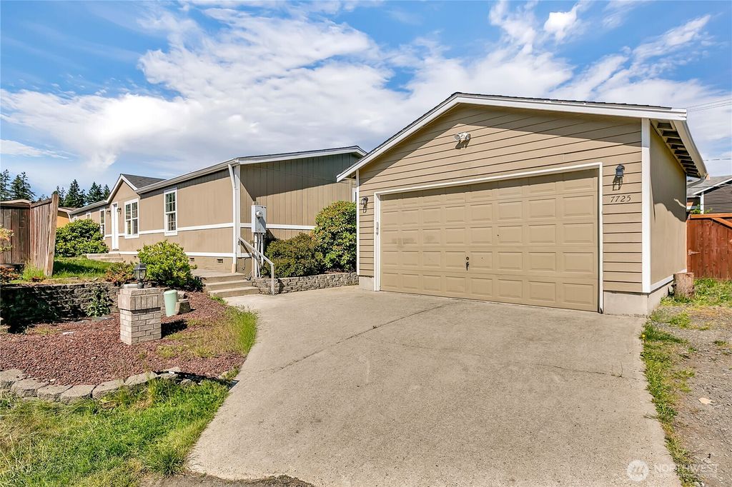 7725 203rd Street Ct E #27, Spanaway, WA 98387