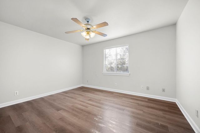 208 S Cougar Ave, Cedar Park, TX 78613