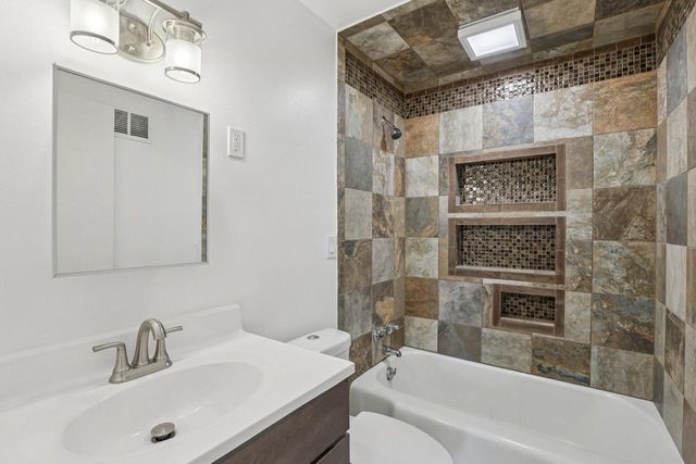 1939 Jackson STREET, Beloit, WI 53511