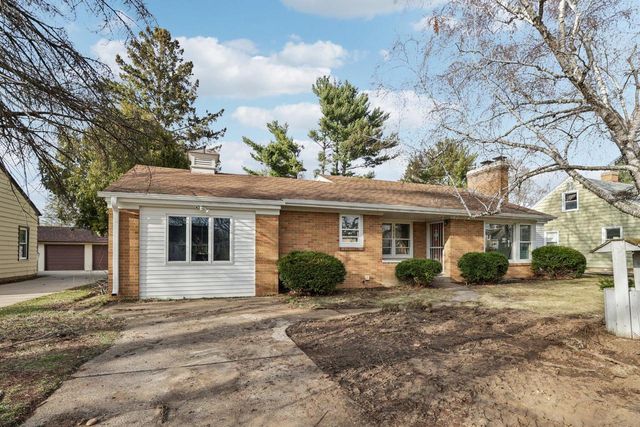 1939 Jackson STREET, Beloit, WI 53511