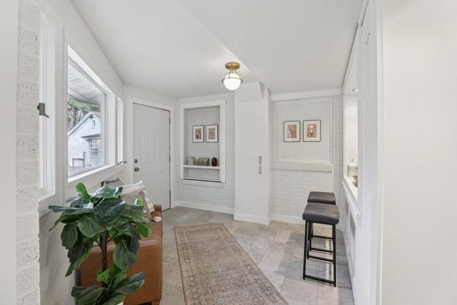 1939 Jackson STREET, Beloit, WI 53511