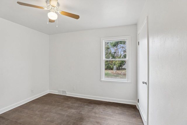 1939 Jackson STREET, Beloit, WI 53511