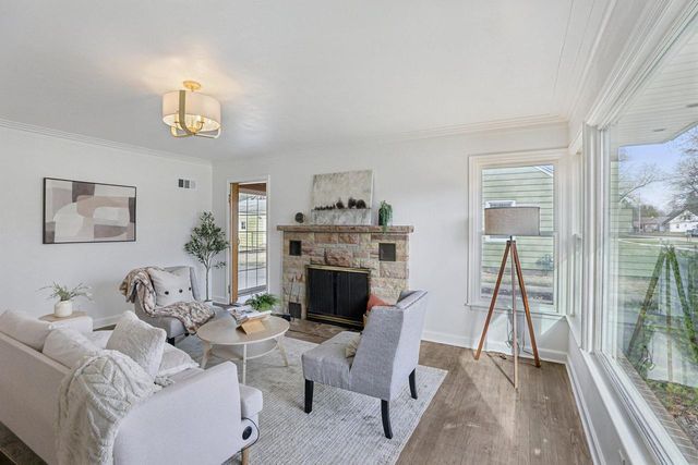 1939 Jackson STREET, Beloit, WI 53511