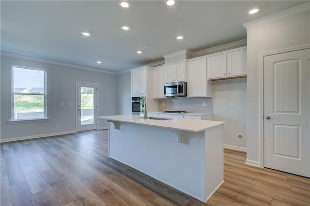 3639 Donovan Circle, Loganville, GA 30052