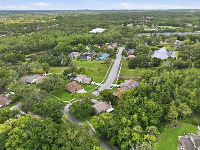16706 VALLELY DRIVE, Tampa, FL 33618