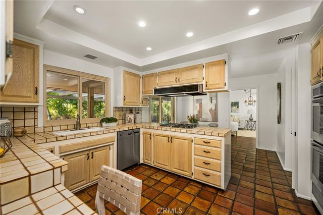 12011 Theta, North Tustin, CA 92705