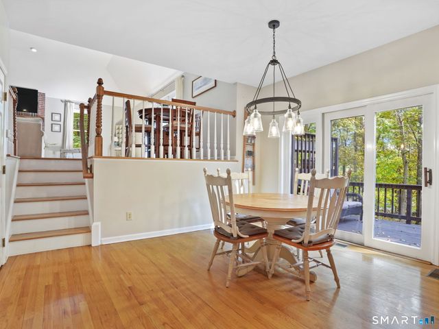 96 Coventry Lane, Trumbull, CT 06611