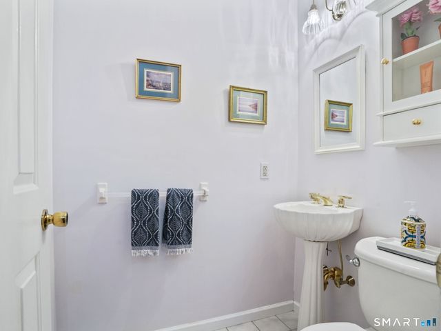 96 Coventry Lane, Trumbull, CT 06611