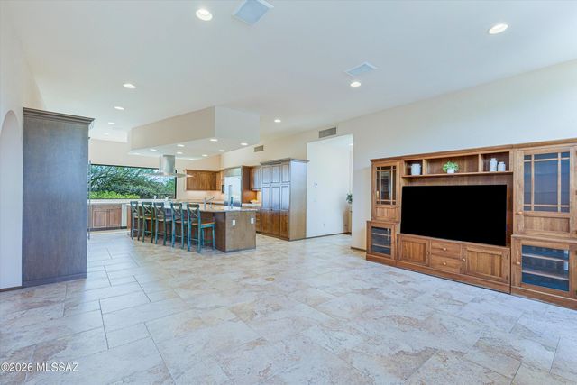 4577 N Placita De Las Chacras, Tucson, AZ 85718