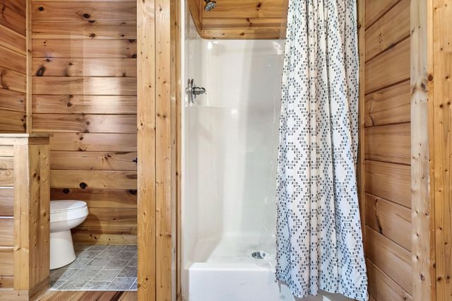 509 Hawks Trail, Gatlinburg, TN 37738