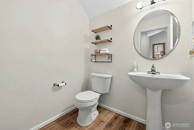 5908 Balustrade Boulevard SE, Lacey, WA 98513