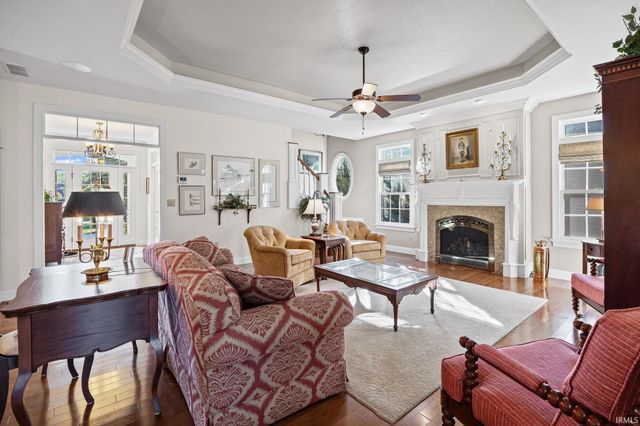 864 Commodores Circle, Lafayette, IN 47909