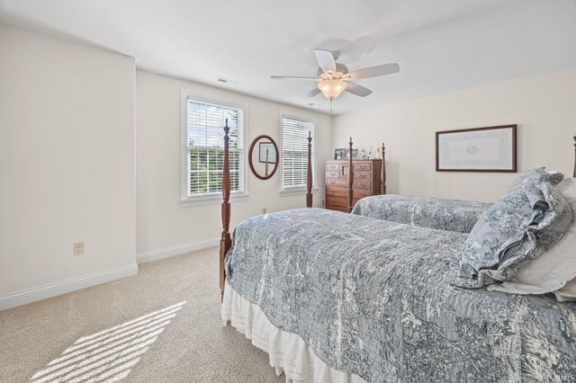 864 Commodores Circle, Lafayette, IN 47909