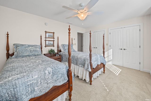 864 Commodores Circle, Lafayette, IN 47909