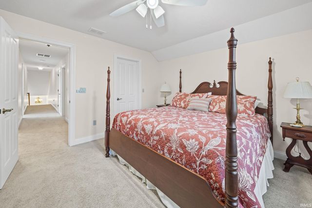 864 Commodores Circle, Lafayette, IN 47909