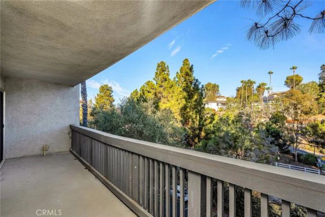 3602 W Estates Lane 301, Rolling Hills Estates, CA 90274