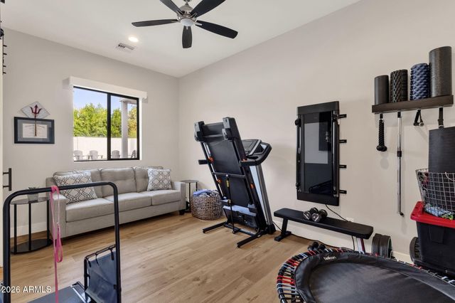 6736 E MONTEROSA Street, Scottsdale, AZ 85251