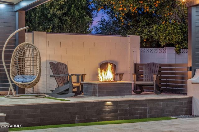 6736 E MONTEROSA Street, Scottsdale, AZ 85251