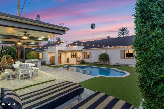 6736 E MONTEROSA Street, Scottsdale, AZ 85251