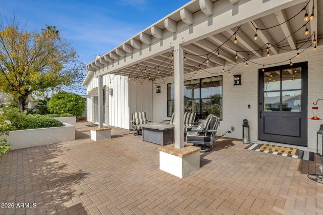 6736 E MONTEROSA Street, Scottsdale, AZ 85251