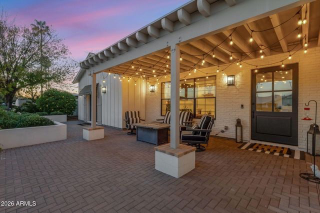 6736 E MONTEROSA Street, Scottsdale, AZ 85251