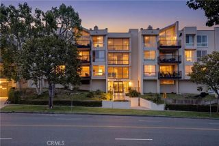 1340 S Beverly Glen 211, Los Angeles, CA 90024
