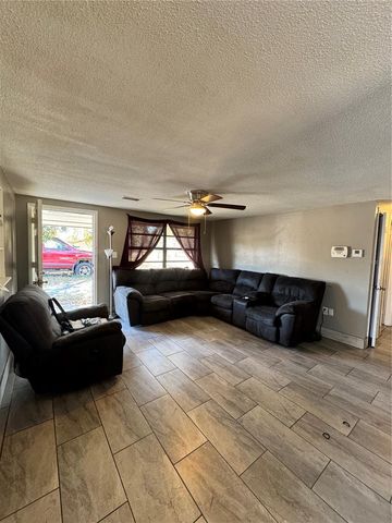 175 SUNSET ROAD, Mulberry, FL 33860