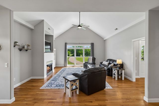 94 Mires Rd, Mount Juliet, TN 37122