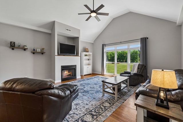 94 Mires Rd, Mount Juliet, TN 37122
