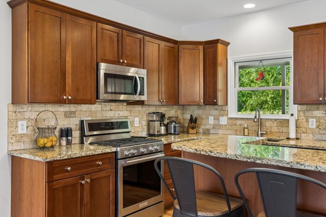 94 Mires Rd, Mount Juliet, TN 37122