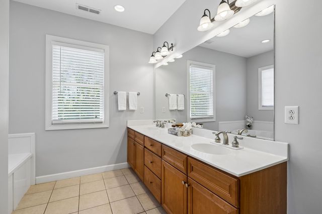 94 Mires Rd, Mount Juliet, TN 37122