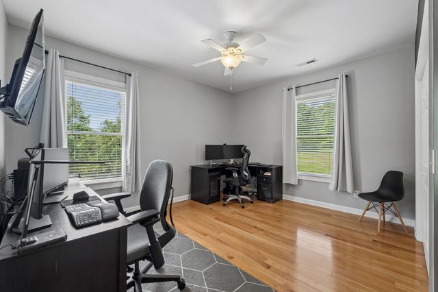 94 Mires Rd, Mount Juliet, TN 37122