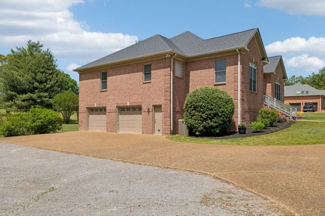94 Mires Rd, Mount Juliet, TN 37122