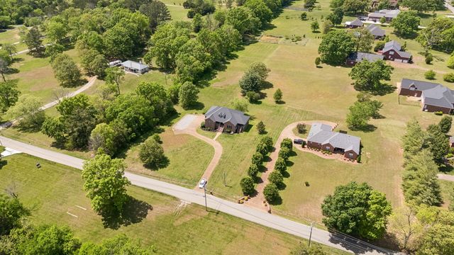 94 Mires Rd, Mount Juliet, TN 37122